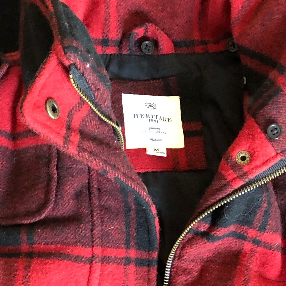 Vest - Picture 2 of 2